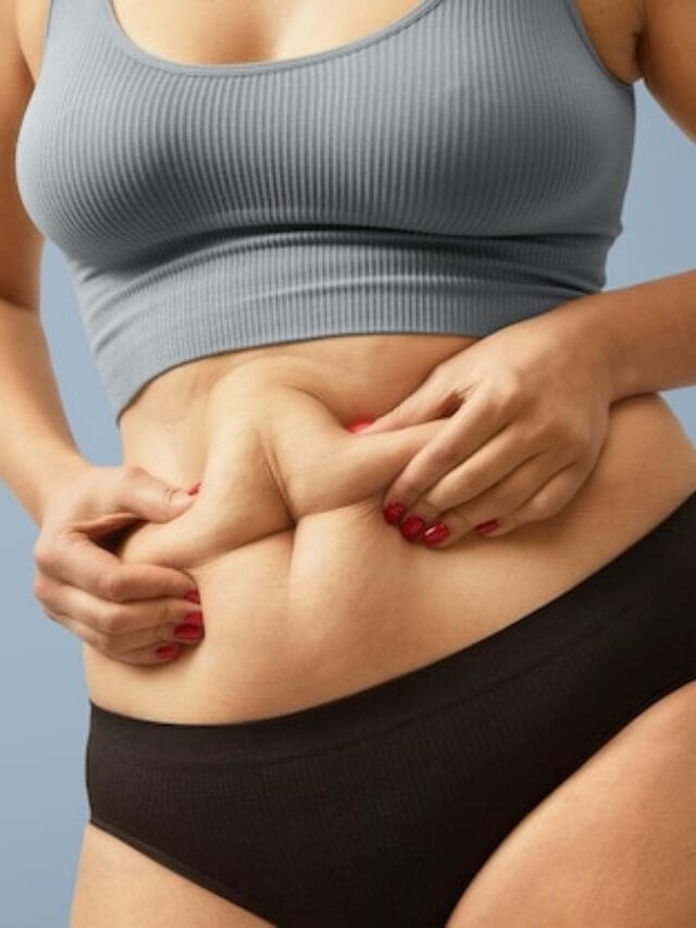 woman-body-fat-belly-obese-woman-hands-holding-excessive-tummy-fat-change-diet-lifestyle-concept-shape-up-healthy-stomach-muscle-studio-anonymous-shot-photo-body-parts_633478-553