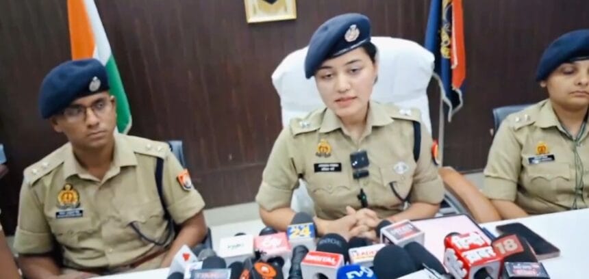 पुलिस ने किया धर्मान्तरण का पर्दाफाश