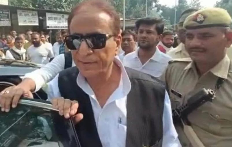 जेल से बाहर आए पूर्व मंत्री आजम खान