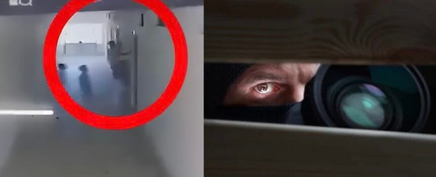 मंदसौर में कपड़े बदल रही छात्राओं के चुपके से बनाए जा रहे थे वीडियो.