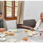 नाश्ते पर मिले डीके और सिद्दारमैया