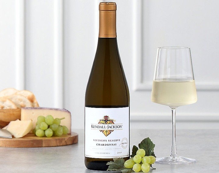 Chardonnay (व्हाइट वाइन) 