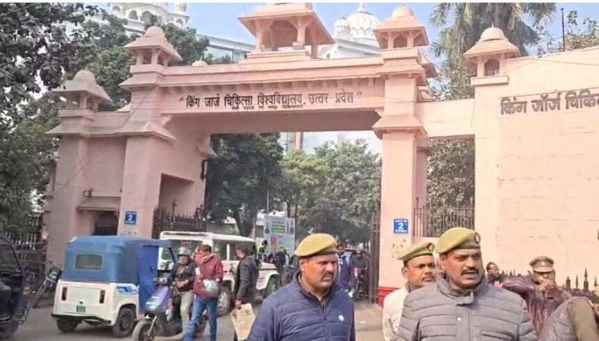 ‘लव जिहाद बंद करो’ के नारों से गूंजा हजरतगंज