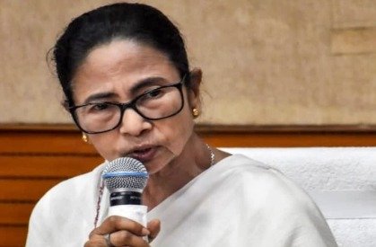 ममता बनर्जी का चुनाव आयोग पर आरोप