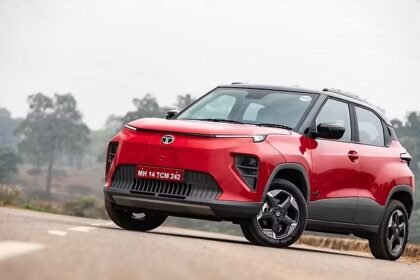 Tata Punch EV: बजट में लंबी रेंज और शानदार फीचर्स वाली इलेक्ट्रिक SUV