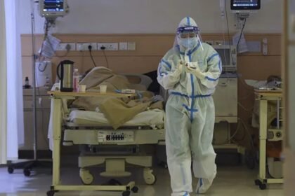 कोरोना ने नए वैरिएंट के साथ फिर दे दी दस्तक