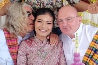 महिला ने की दो दूल्हों से शादी