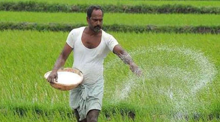 Strait of Hormuz crisis affecting global fertilizer supply and increasing risk of food price inflation