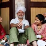 'वीआईपी' नहीं, 'भाई' बनकर पहुँचे राहुल गांधी!