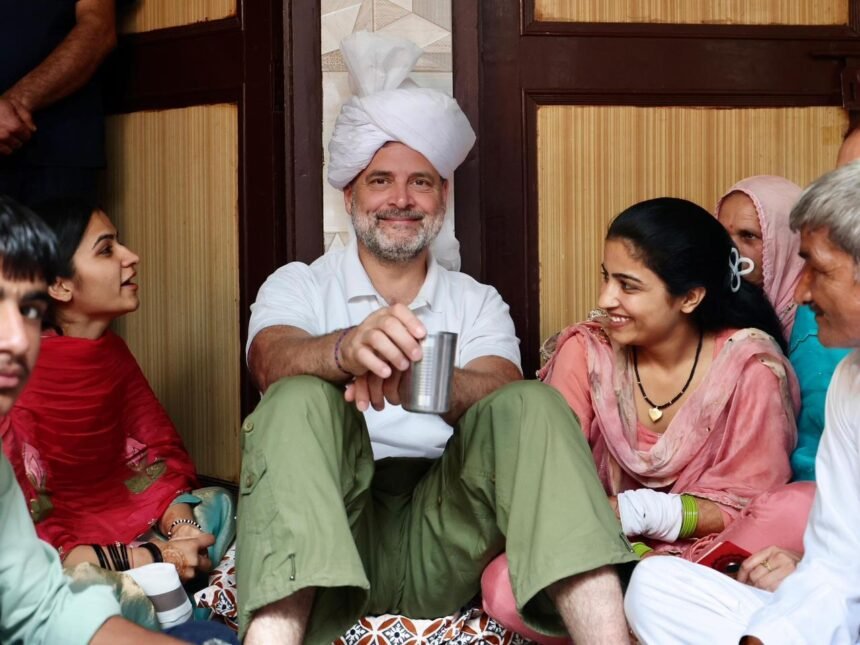 'वीआईपी' नहीं, 'भाई' बनकर पहुँचे राहुल गांधी!