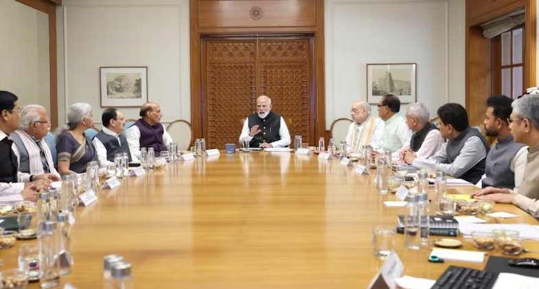 मिडिल ईस्ट तनाव के बीच पीएम नरेंद्र मोदी की बड़ी बैठक