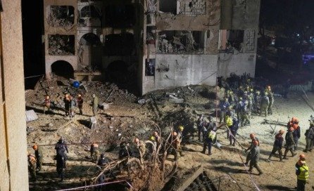 ईरान अमेरिका सैन्य टकराव 2026