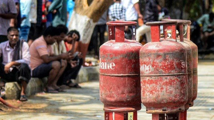 मिडिल ईस्ट तनाव के बीच LPG पर असर