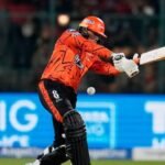 हेड-अभिषेक का तूफान, 8 ओवर में 114 रन