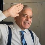 Shehbaz Sharif के Doha पहुंचने पर Qatar के fighter jets द्वारा air escort और सलामी