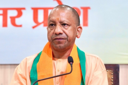 UP Government, Uttar Pradesh News, UP Apartment Rules, FAR Rules Uttar Pradesh, High Rise Building Permission, Uttar Pradesh Housing Department, FAR Approval Process, UP Development Authority, Housing Development Council, Multi Storey Building Rules, यूपी सरकार, उत्तर प्रदेश समाचार, ऊंची इमारत नियम, एफएआर अनुमति, अपार्टमेंट निर्माण नियम, विकास प्राधिकरण, आवास विकास परिषद, बहुमंजिला भवन, भवन निर्माण अनुमति, यूपी हाउसिंग न्यूज