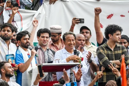 कॉकरोच जनता पार्टी