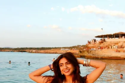 09apoorva-makhija1